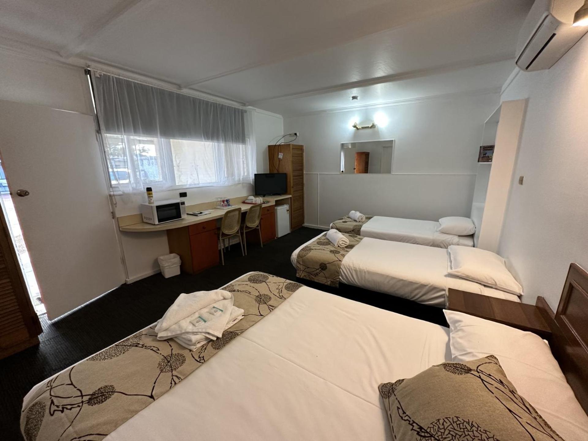 Charlton Motel Kültér fotó