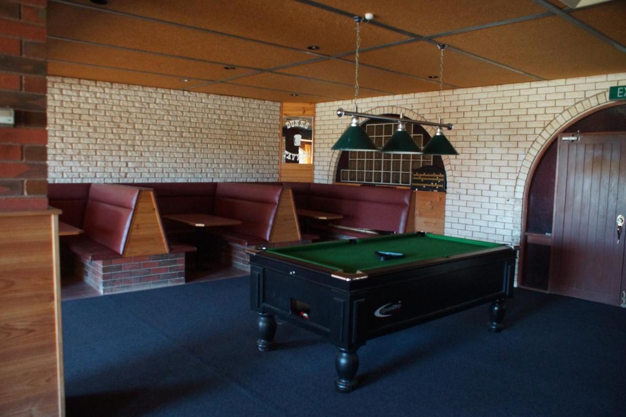 Charlton Motel Kültér fotó